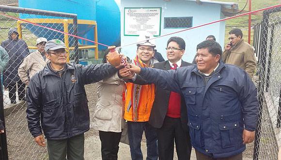 Milpo inauguró obras de agua potable en Pasco mediante OxI