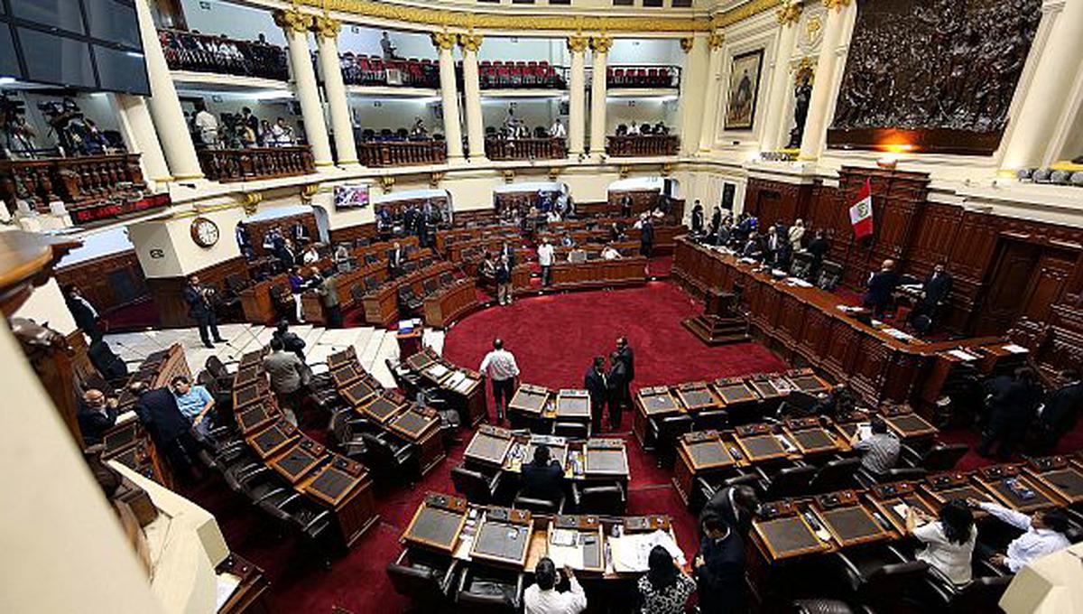 Congreso instala segunda legislatura del período 2015-2016