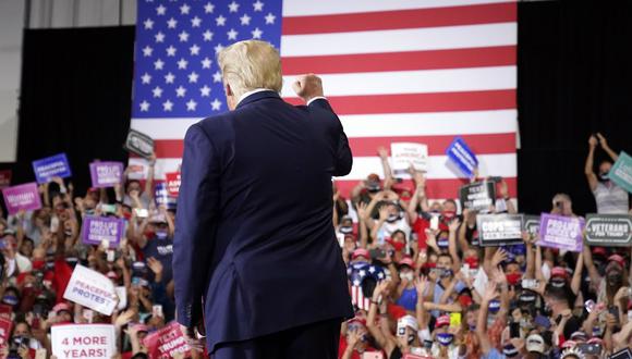 El presidente Donald Trump llega para hablar en un mitin en Xtreme Manufacturing, el domingo 13 de septiembre de 2020, en Henderson, Nevada (AP Photo / Andrew Harnik).