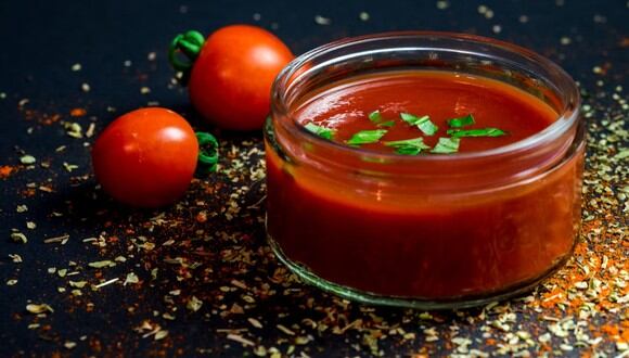 En la foto se puede apreciar un pote con salsa de tomate. | Imagen referencial: Unsplash