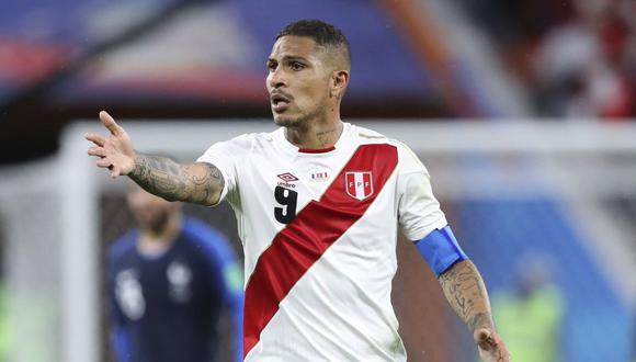 “Lo lógico para un delantero de su edad es pensar en cuán cerca está del retiro profesional. Creemos, por su temperamento, que buscará un lugar en la Copa América de Brasil”. (Foto: AP)