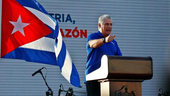 El presidente de Cuba, Miguel Diaz-Canel, participa en un acto de apoyo a la revolución en La Habana el 17 de julio del 2021. (EFE/ Ernesto Mastrascusa).