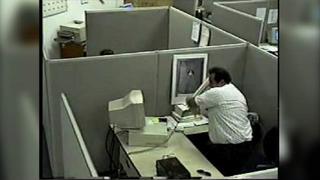 La verdadera historia del día de furia en la oficina, uno de los primeros videos virales de internet