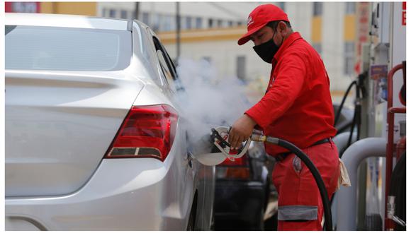 Los precios de los combustibles varían día a día. Conoce aquí dónde conseguir las tarifas más bajas. (Foto: GEC)