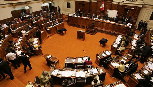 No hubo quórum para votar prohibición de reelección en regiones