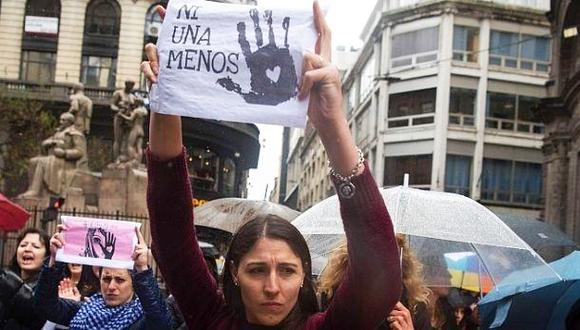 La marcha #NiUnaMenos en Argentina denuncia los feminicidios y es ya un movimiento que aglutina a las masas. (Foto: AFP)