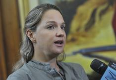 Procurador anticorrupción pide que se imponga impedimento de salida del país a Luciana León