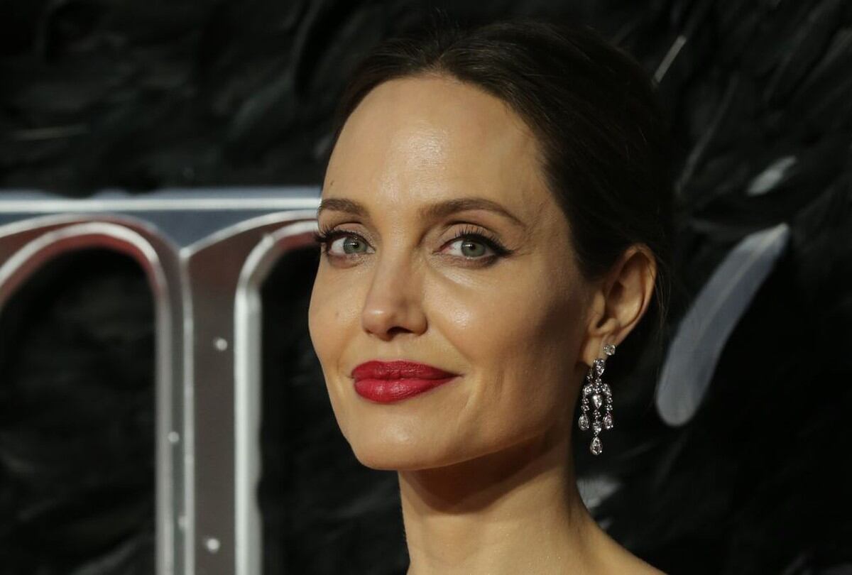 La actriz Angelina Jolie hablo sobre los problemas que ha tenido con sus hijos por confinamiento. (AFP).