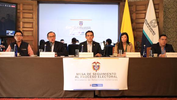 Colombianos en Nueva Zelanda ejercen su derecho al voto.