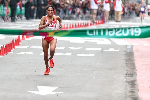 Gladys Tejeda cumplió con una gran maratón. (Foto: Gian Ávila / GEC)