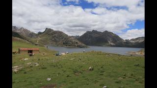 Destinos | Marcapomacocha: lagunas, cataratas, nevados y mucha paz