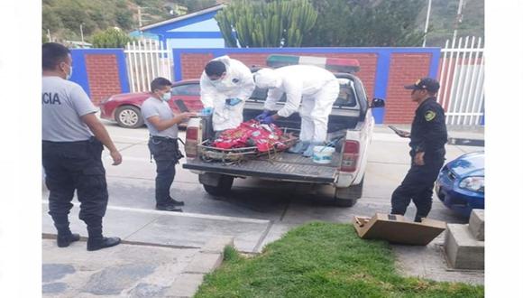 La recuperación del cadáver estuvo a cargo de los efectivos de la comisaría rural de Quichuas y personal de la Unidad de Emergencia. (Foto: Andina)