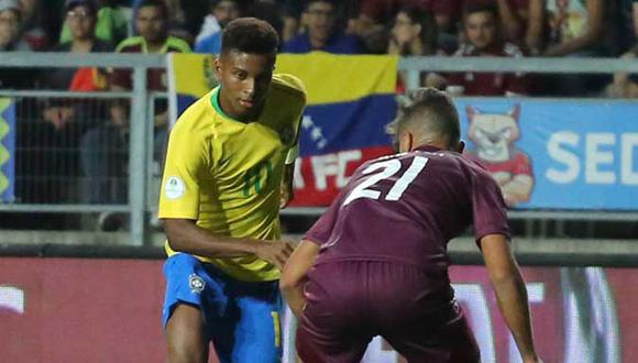 Rodrygo es una de las 'joyas' de Brasil que participó en el último Sudamericano Sub 20. Sin embargo, no pudo dar el todo de sí mismo porque jugó con muchos dolores. (Foto: AFP)