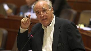 García Belaunde plantea legislatura extraordinaria para elegir a defensor del Pueblo 