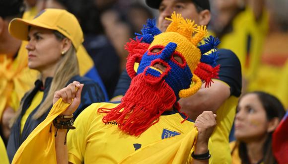 Con qué cántico se burlaron de Chile unos aficionados de Ecuador | En esta nota te contaremos qué es lo que dijeron los ecuatorianos en pleno estadio sobre los chilenos, entre otra información que debes conocer sobre esta selección. (Foto: EFE)