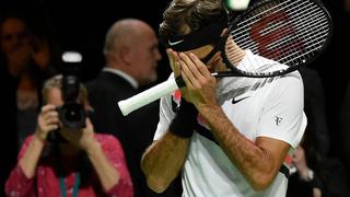 Roger Federer alcanzó el número 1 del mundo y no aguantó las lágrimas