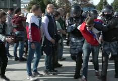 Cientos de personas detenidas en Rusia durante manifestación de la oposición