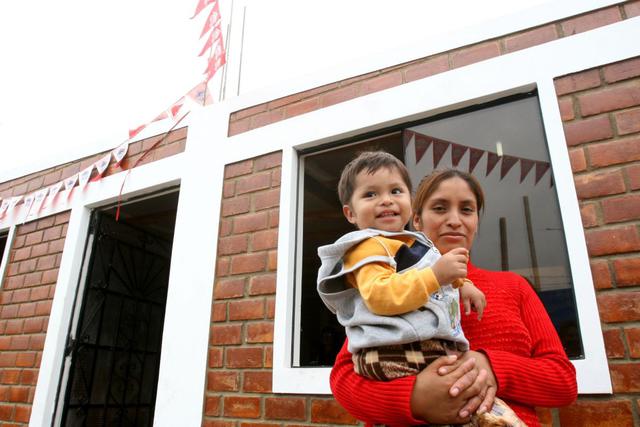 Por el estado de emergencia nacional, el 75 % de familias peruanas recibirá S/ 760 para sobrellevar los días que quedan de cuarentena (Foto: Andina)