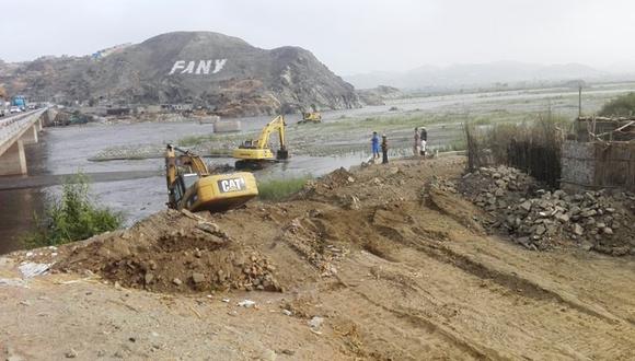 : Retrasos en la obra podría generar un posible desborde del río en los próximos meses. (Foto: Difusión Contraloría)