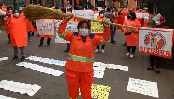 La excandidata al Congreso pidió garantías para su vida y la ministra Rosario Sasieta anunció que su sector le está brindado el apoyo. (Foto: Facebook: Isabel Cortez)