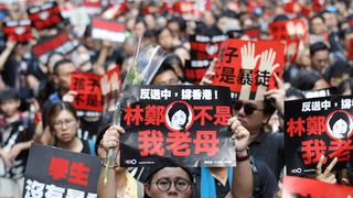 Jefa del gobierno de Hong Kong se disculpa por haber causado "conflicto y disputas"