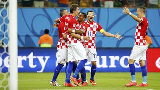 Croacia goleó 4-0 y eliminó a Camerún con doblete de Mandzukic