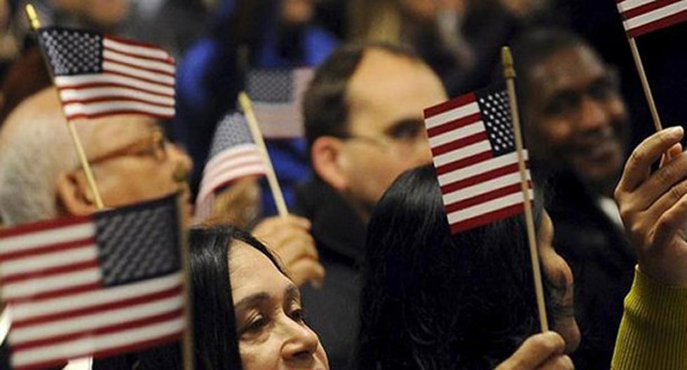 Solo pueden ser ciudadanos aquellos inmigrantes propietarios de una Green Card. (Foto: conexiontotal.mx)