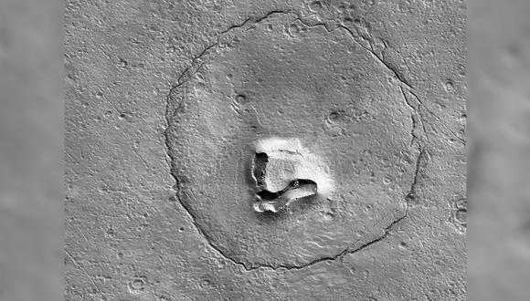 Esta es la extraña imagen que captó la NASA en Marte. (Foto: hipertextual.com)