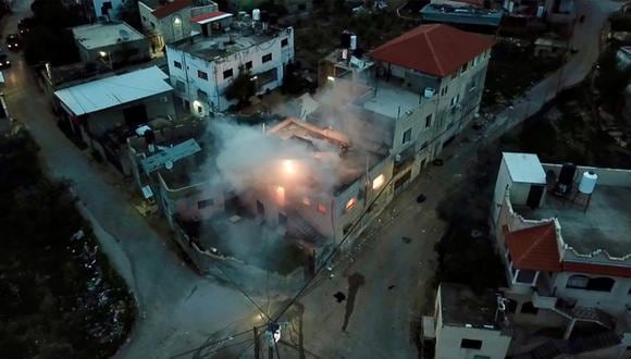 Operativo del ejército israelí durante los enfrentamientos desencadenados en la aldea de Kafr Dan, cerca de Yenín (en el norte de la Cisjordania ocupada) en la madrugada del 2 de enero de 2023. (Foto de EFE/ Ejercito israelí)