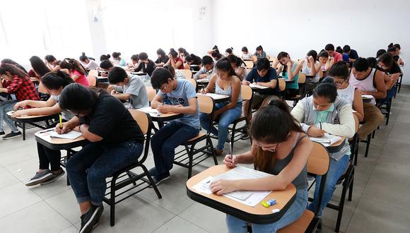 Universidades públicas licenciadas podrán tener secciones de facultad fuera de sede principal | Foto: Referencial / Andina
