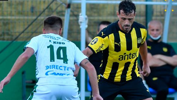 Peñarol y Plaza Colonia se enfrentaron por la final de la Supercopa de Uruguay | Foto: @Peñarol