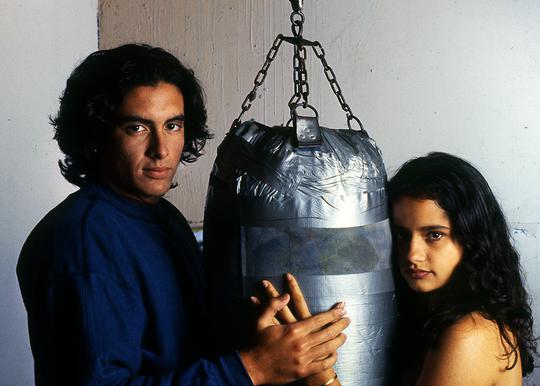 Sandro Monzante y Melania Urbina en la telenovela Cuchillo y Malu. Foto: GEC Archivo