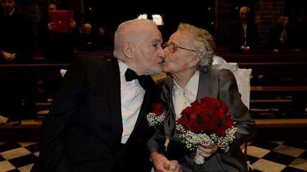 Facebook une a ancianos después de 70 años y estos se casan  - 1