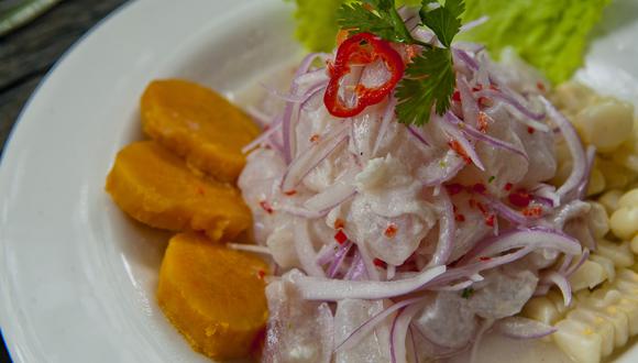 TasteAtlas, conocido como el ‘Wikipedia de la gastronomía internacional’, consideró a nuestro platillo bandera como una de las propuestas culinarias más exquisitas. 
 (Foto: PromPerú)