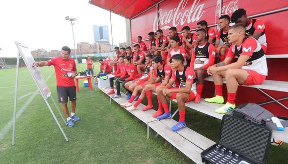 Selección peruana Sub 20 partió a Chile para disputar el Sudamericano. (Foto: Twitter Selección peruana)