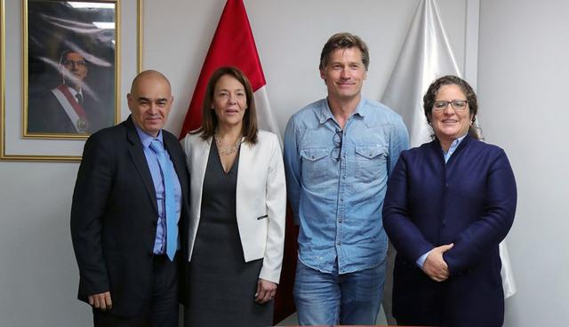 Nikolaj Coster-Waldau, actor de “Game of Thrones”, se reunió con la ministra del Ambiente. (Foto: Ministerio del Ambiente)