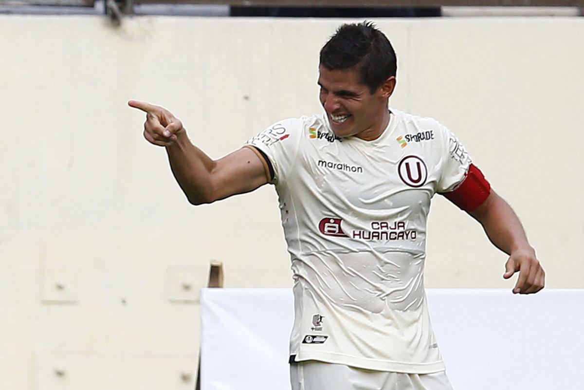Universitario tuvo como sponsor principal a Caja Huancayo en la temporada 2019. (Foto: GEC)
