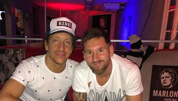 Nico Vásquez y Lionel Messi en una foto que el actor compartió en Instagram. (Foto: Instagram nicovazquezok)