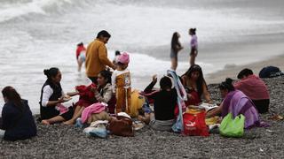 Feriado 8 de diciembre: limeños asistieron de forma masiva a playas de la Costa Verde y a Gamarra y Mesa Redonda 