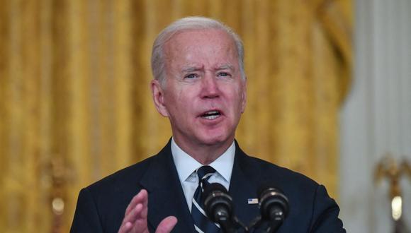 Joe Biden defiende como "histórico" el nuevo paquete social pese a su rebaja.
(NICHOLAS KAMM / AFP).