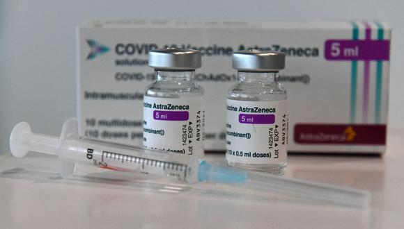 Coronavirus: AstraZeneca dice que su vacuna es 79% efectiva y no conlleva riesgo de coágulos tras ensayos en Estados Unidos. (Foto: AFP).