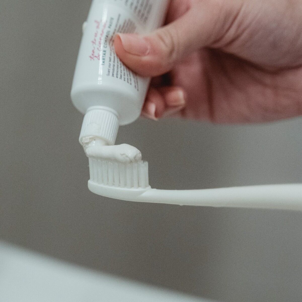 El truco con pasta de dientes para quitar manchas de rotulador