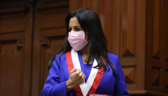 La legisladora acudió a la marcha “Con la mujer peruana no te metas” y aseguró que su lucha no es por ella sino “por todas las mujeres que aún callan pero cuya voz defendemos”. (Foto: Facebook)