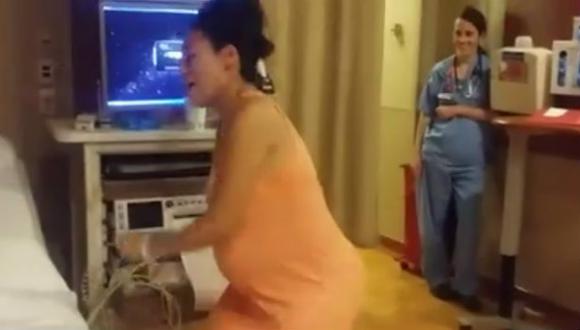 Mujer baila en hospital para aplacar dolores de parto [VIDEO]