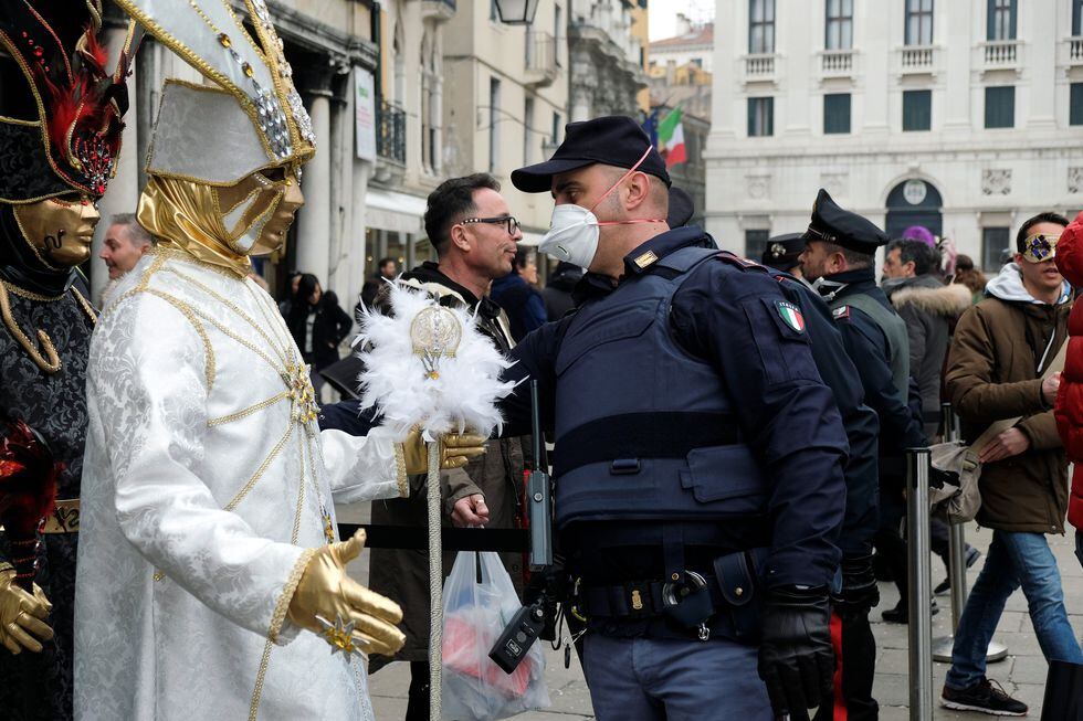 Se canceló el carnaval de Venecia debido al coronavirus. (REUTERS/Manuel Silvestri).