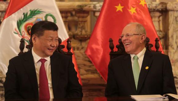 "Yo voy a tener el placer de estar nuevamente con el presidente Xi (Jinping) en Vietnam, en el APEC", comentó PPK. (Foto: Archivo El Comercio)