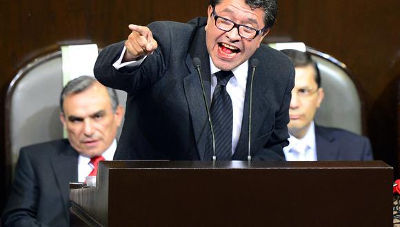 El senador mexicano Ricardo Monreal en la Ciudad de México, el 1 de diciembre de 2012. (Foto de ALFREDO ESTRELLA / AFP)