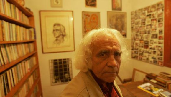 Arturo Corcuera, el destacado poeta trujillano que falleció el último lunes. (Foto: El Comercio)
