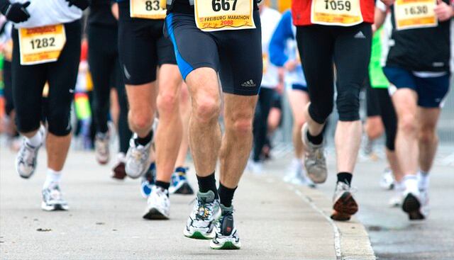 Una cámara descubrió a varios corredores haciendo trampa en el medio maratón de Shenzhen, China. (Pixabay)<br>