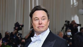 Biografía de Elon Musk ya tiene fecha y fue escrita por el biógrafo de Steve Jobs
